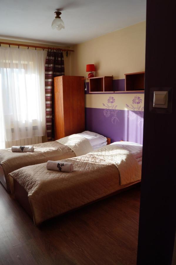 Pod Tatrami Bed & Breakfast บุโควินา ทัตซานสกา ภายนอก รูปภาพ