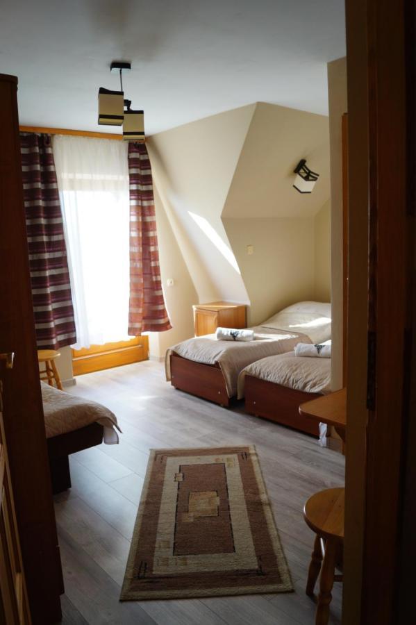 Pod Tatrami Bed & Breakfast บุโควินา ทัตซานสกา ภายนอก รูปภาพ