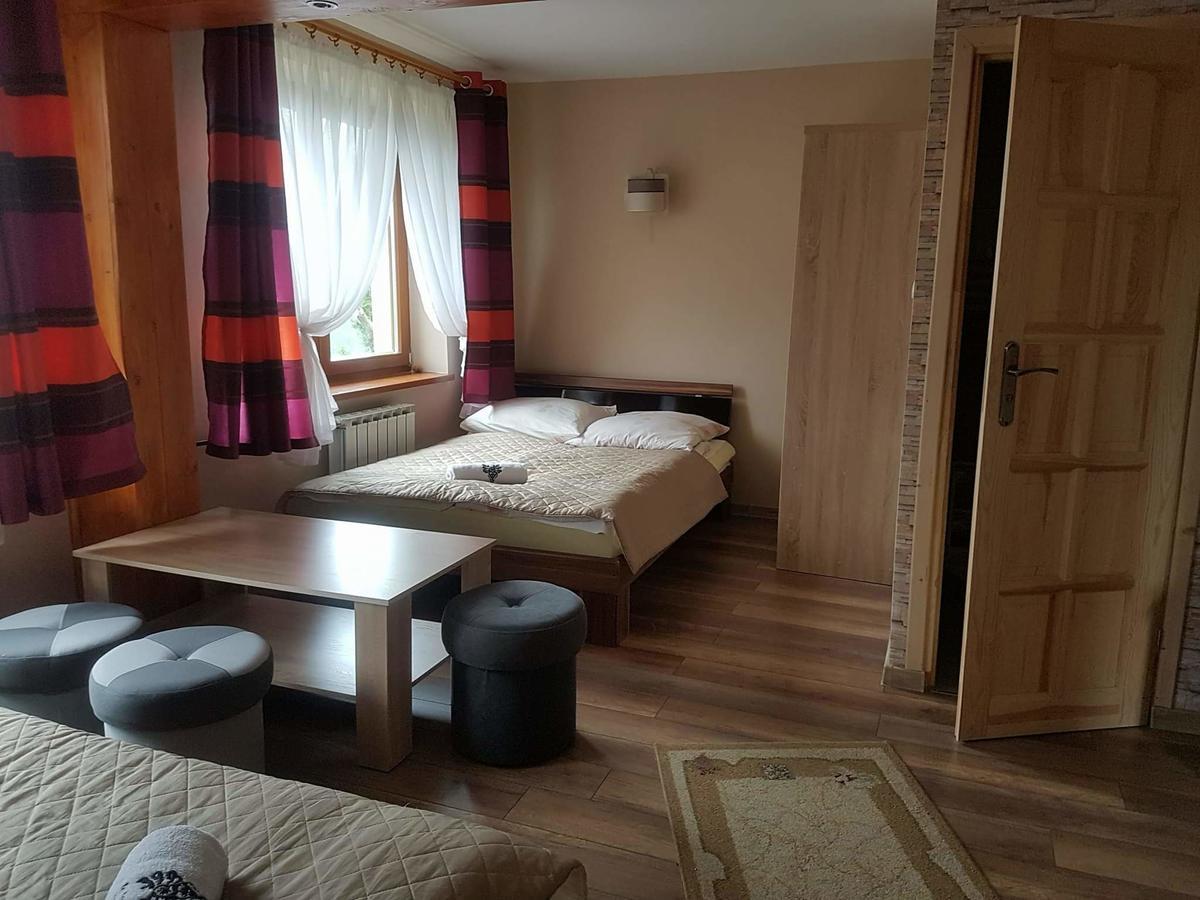 Pod Tatrami Bed & Breakfast บุโควินา ทัตซานสกา ภายนอก รูปภาพ