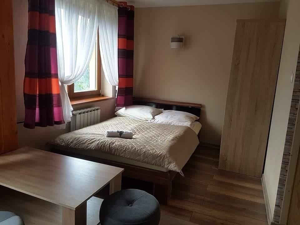 Pod Tatrami Bed & Breakfast บุโควินา ทัตซานสกา ภายนอก รูปภาพ