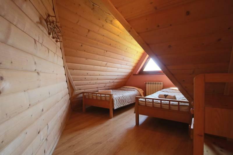 Pod Tatrami Bed & Breakfast บุโควินา ทัตซานสกา ภายนอก รูปภาพ