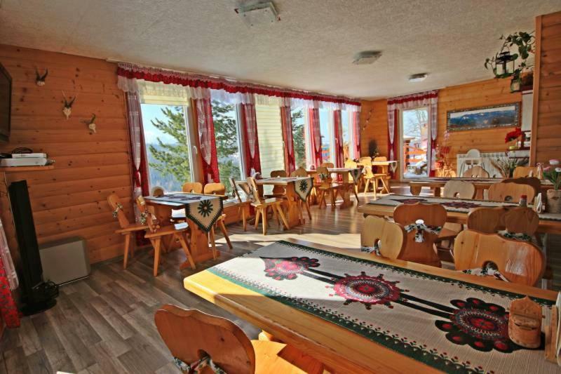 Pod Tatrami Bed & Breakfast บุโควินา ทัตซานสกา ภายนอก รูปภาพ