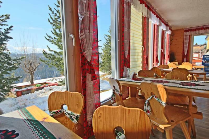 Pod Tatrami Bed & Breakfast บุโควินา ทัตซานสกา ภายนอก รูปภาพ